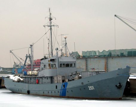 REET piirivalvesadamas talvel 2006