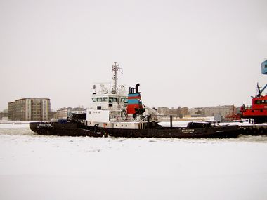 PROTECTOR Pärnu sadamas