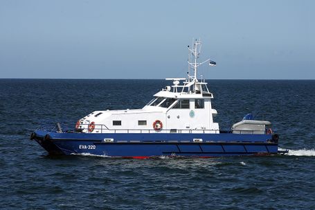 EVA-320 võidupüha mereparaadil